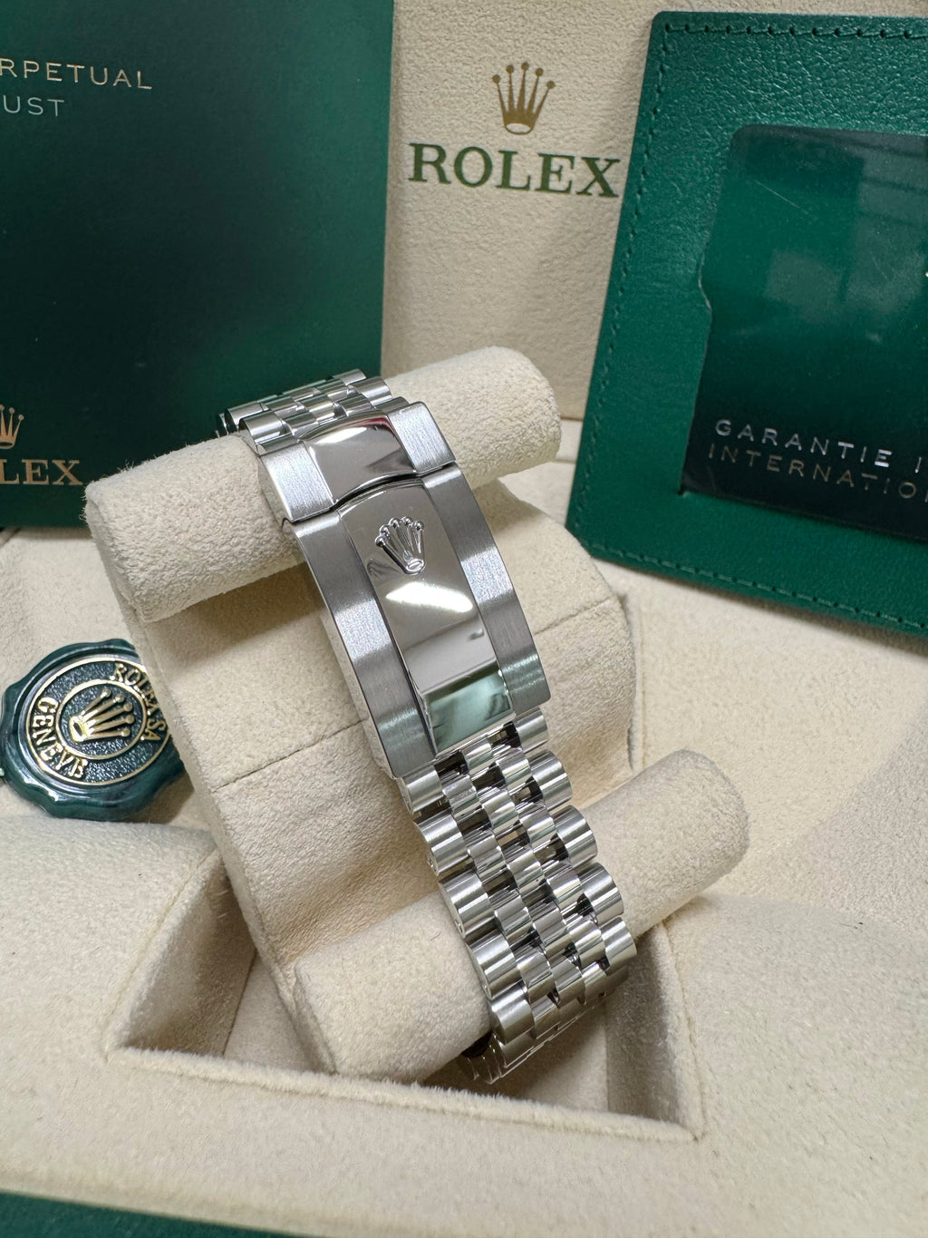 Rolex Datejust 36 126234 Pink Dial Watch