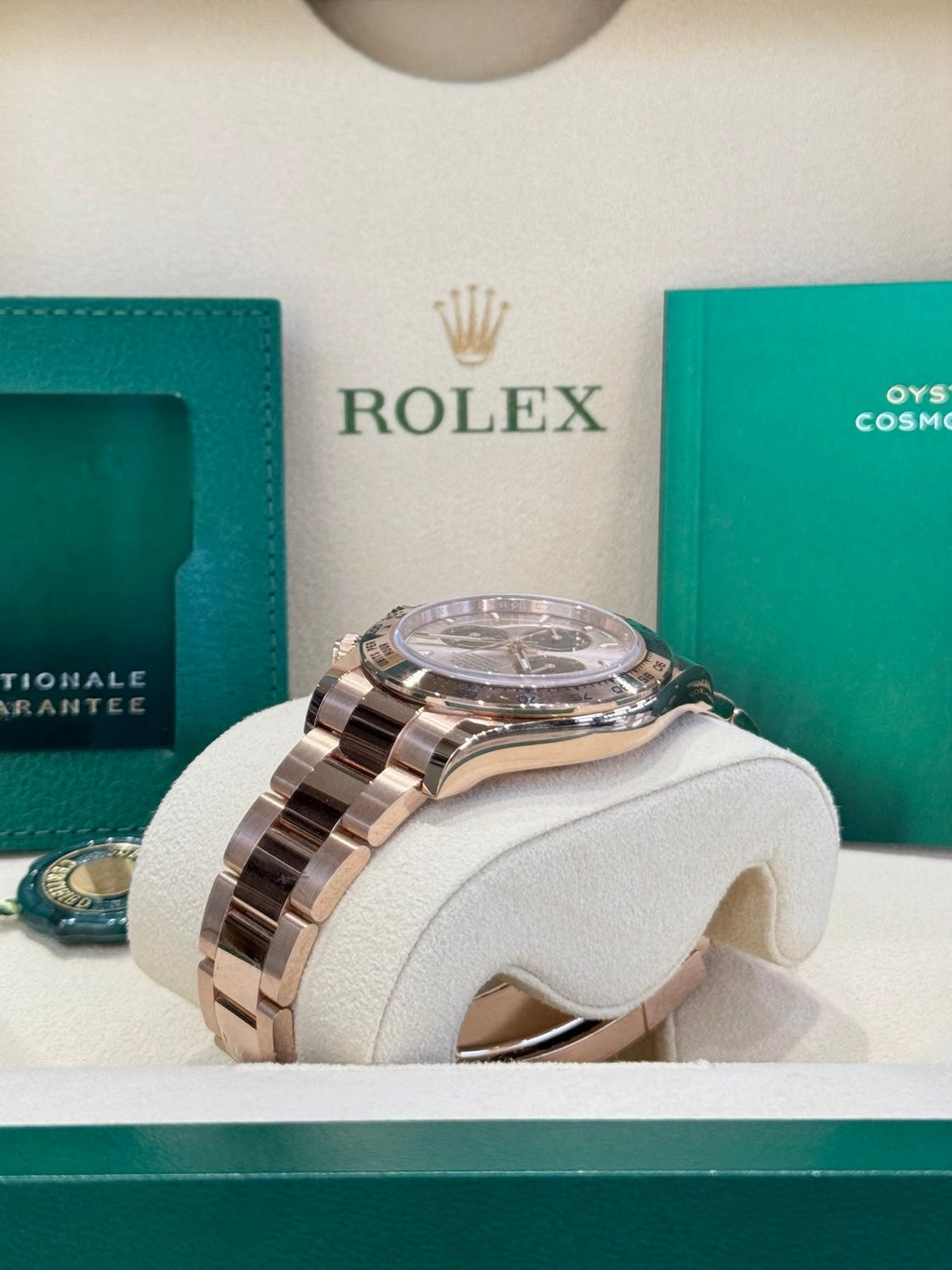 Rolex Daytona 40 126505 Sundust Black Dial Watch